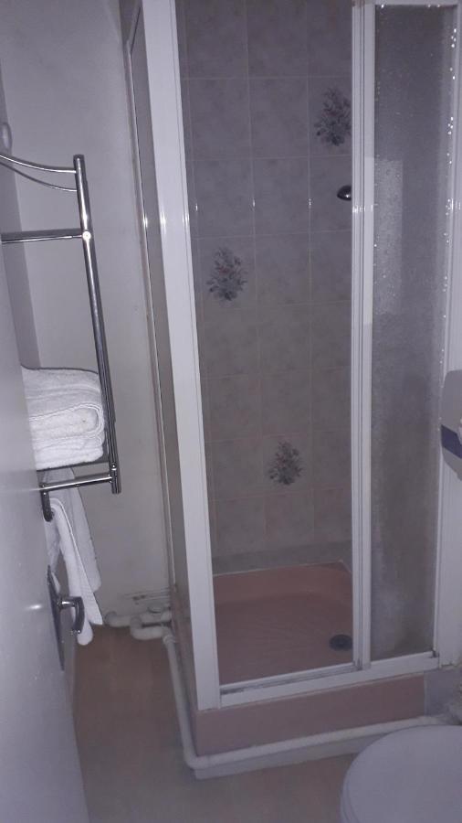 L'Entracte Hotel Saint-Paul-du-Bois Bagian luar foto